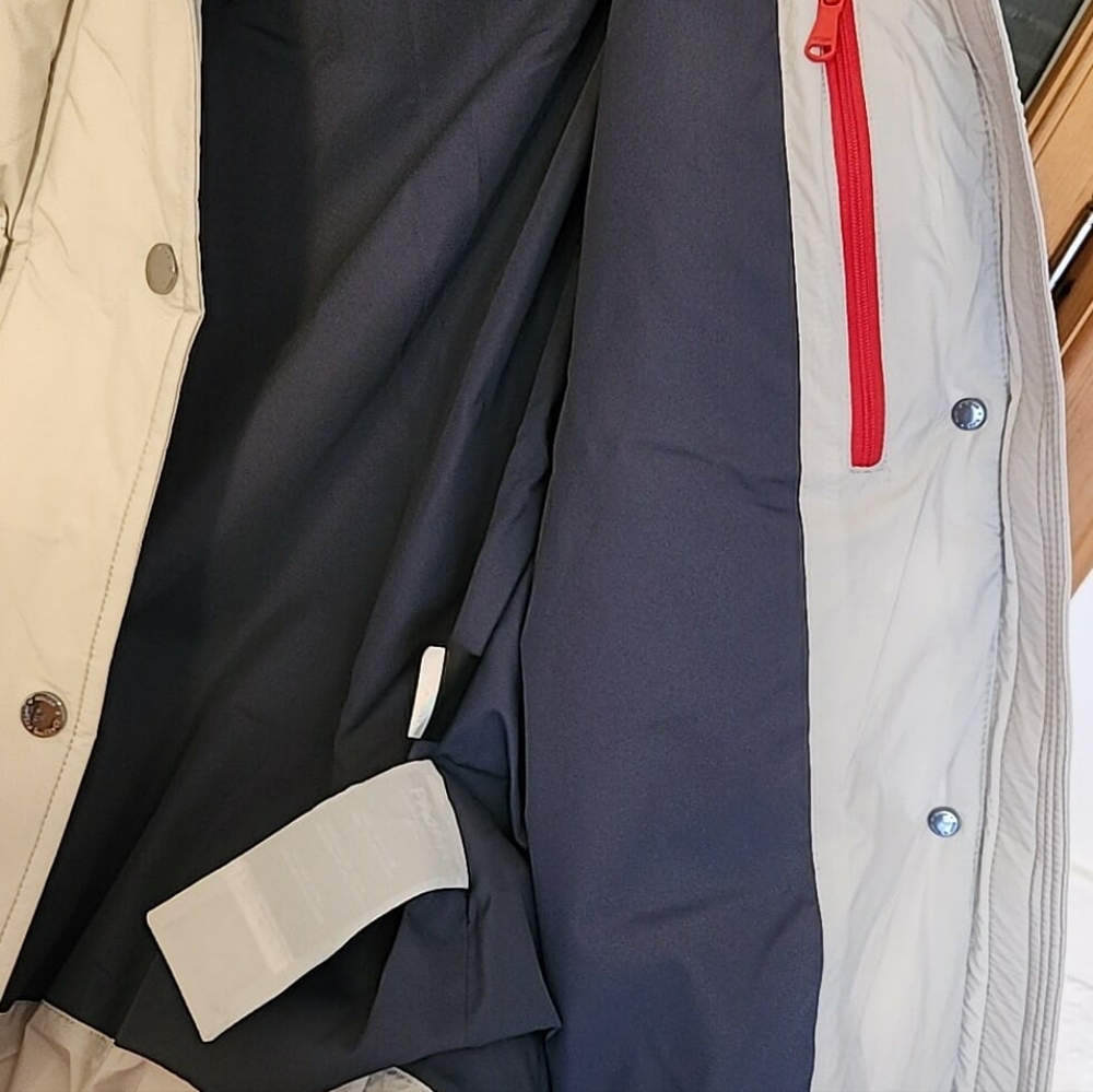Pajar Women's Cream Puffer Jacket - Picture 12 of 12
